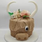 Highland Cow Cake - The crazy cake lady