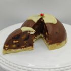 xmas pudding rocky road cake - the crazy cake lady